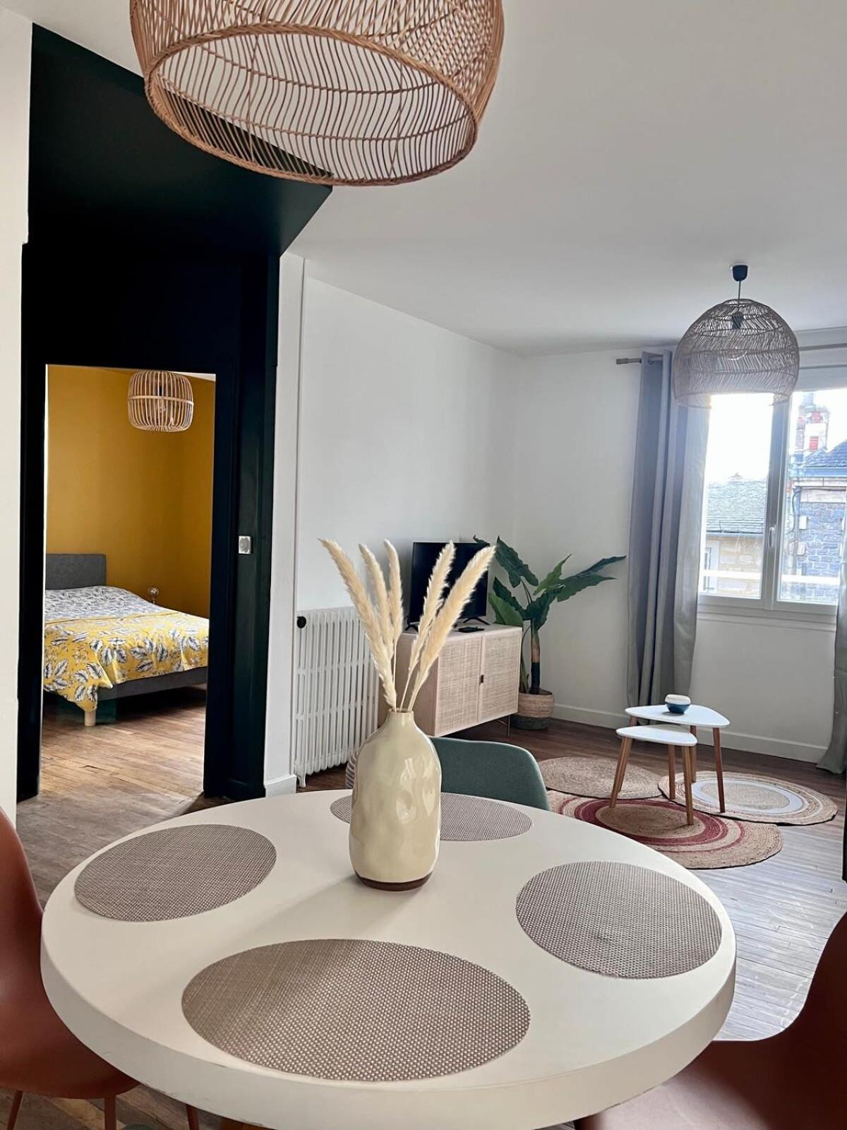 Casa Paris - T2 - 4Pers - Hyper Centre Brive Apartment Exterior photo